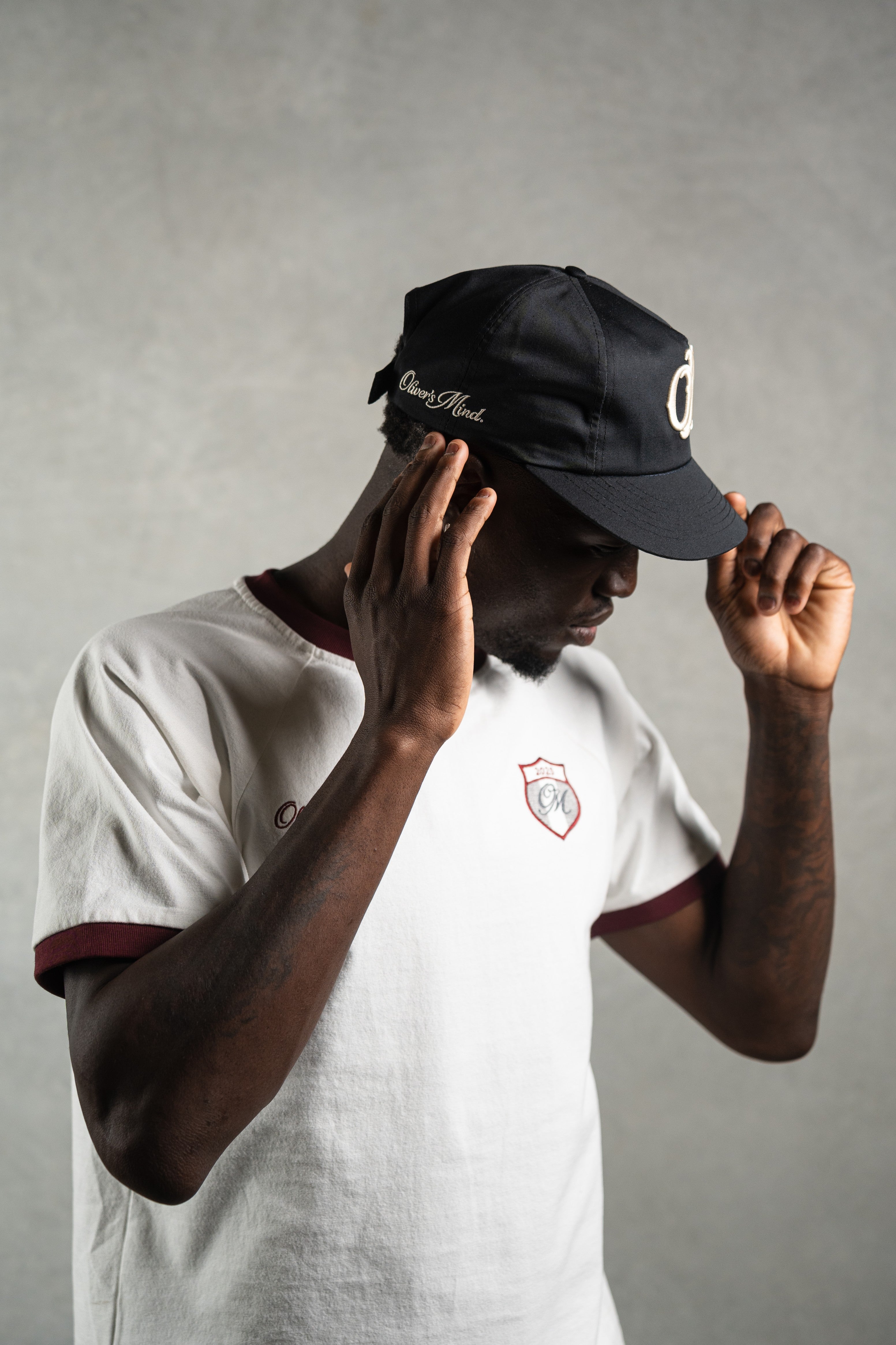 Nero Wide Brimmed Cap